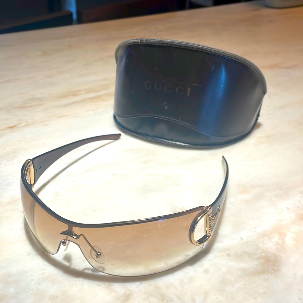 Vintage Gucci crystal horsebit shield sunglasses. Brown, gold radiant.